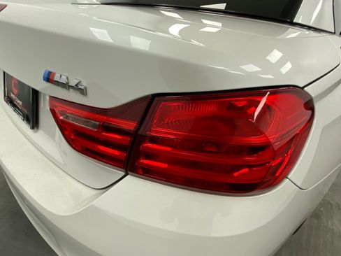 Used 2016 BMW M4 Convertible RWD image 82