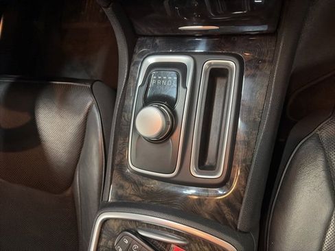 Used 2018 Chrysler 300 Limited w/ Safetytec Plus Group image 13