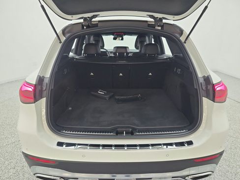 Certified 2026 Mercedes-Benz GLC 300 image 18