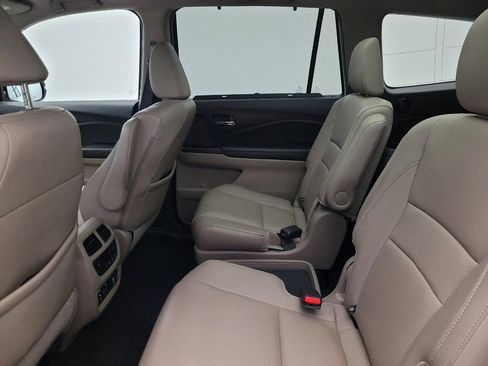 Used 2018 Honda Pilot Elite image 18