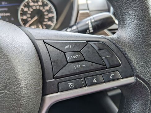 Used 2024 Nissan Altima 2.5 SV image 37