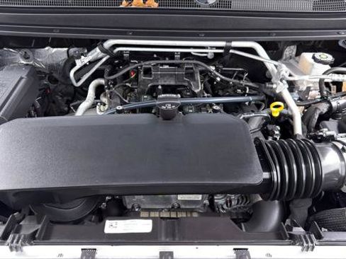 Used 2023 Chevrolet Colorado W/T RWD image 37