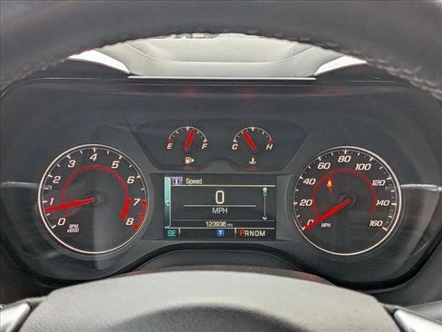 Used 2017 Chevrolet Camaro LT w/ Technology Package image 11