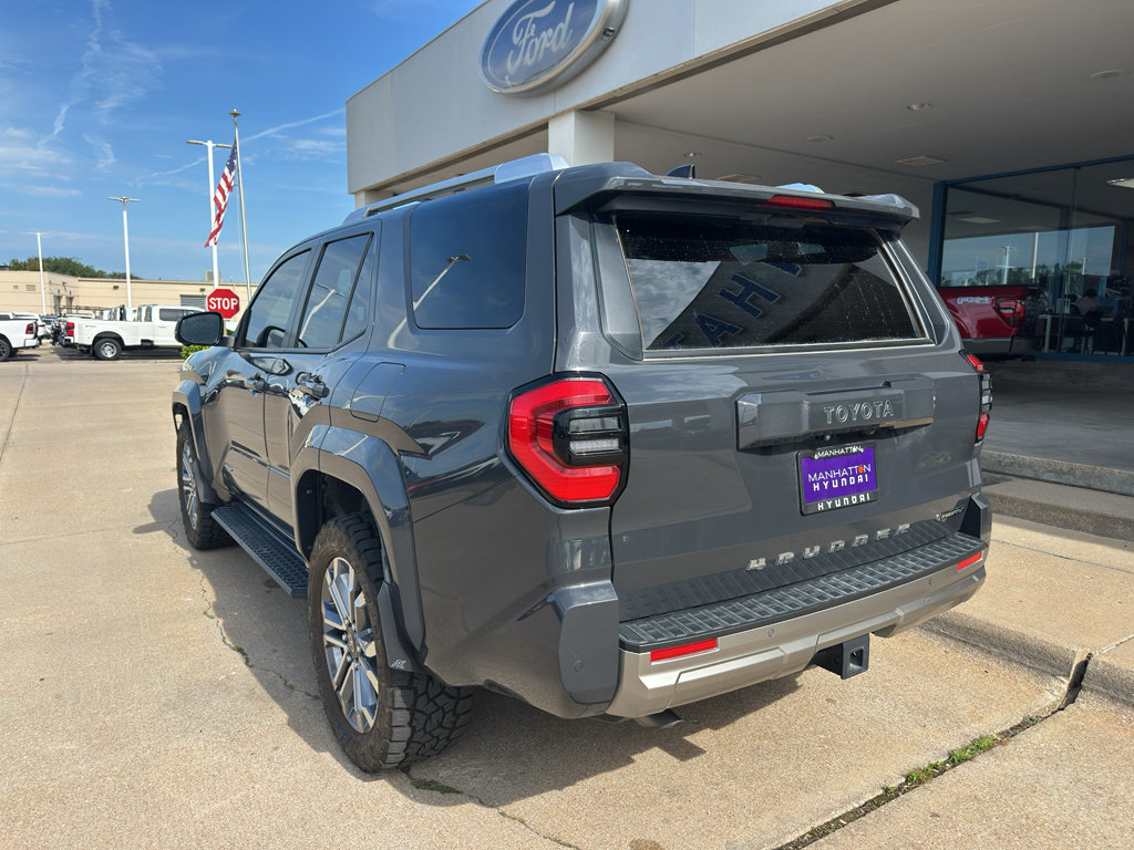 Used 2025 Toyota 4Runner Limited w/ Tow Technology Package AWD/4WD image 6