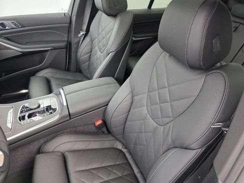 Certified 2026 BMW X5 sDrive40i w/ Premium Package RWD image 11