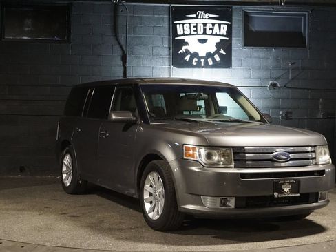 Used 2009 Ford Flex SEL AWD/4WD image 9