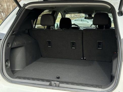 Used 2022 Chevrolet Equinox LT image 33