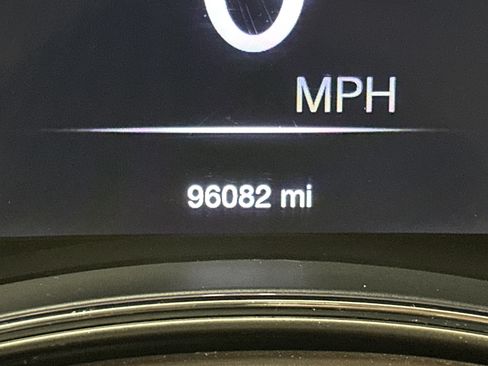 Used 2017 Jeep Grand Cherokee Overland image 22