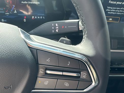 New 2026 Chevrolet Equinox LT w/ Convenience Package II image 21