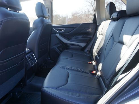 Used 2024 Subaru Forester Limited image 15