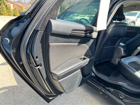 Used 2018 Ford Fusion SE w/ Equipment Group 601A image 31