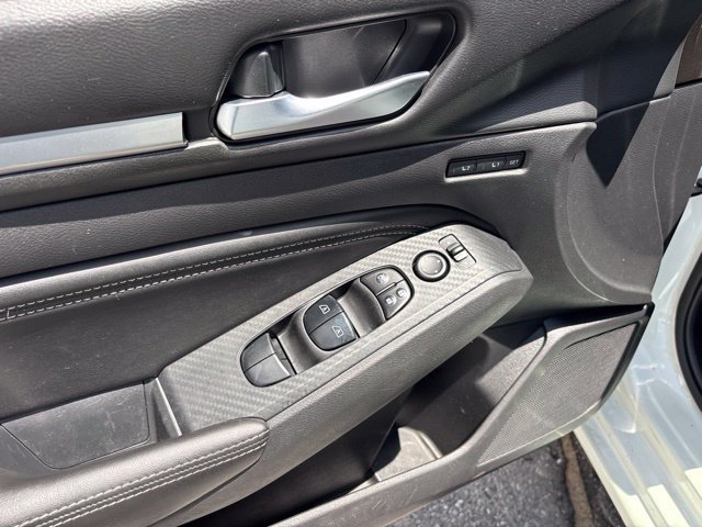 Used 2019 Nissan Altima 2.5 Platinum AWD/4WD image 12