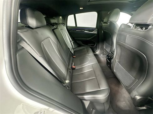 Used 2024 BMW X4 xDrive30i image 28
