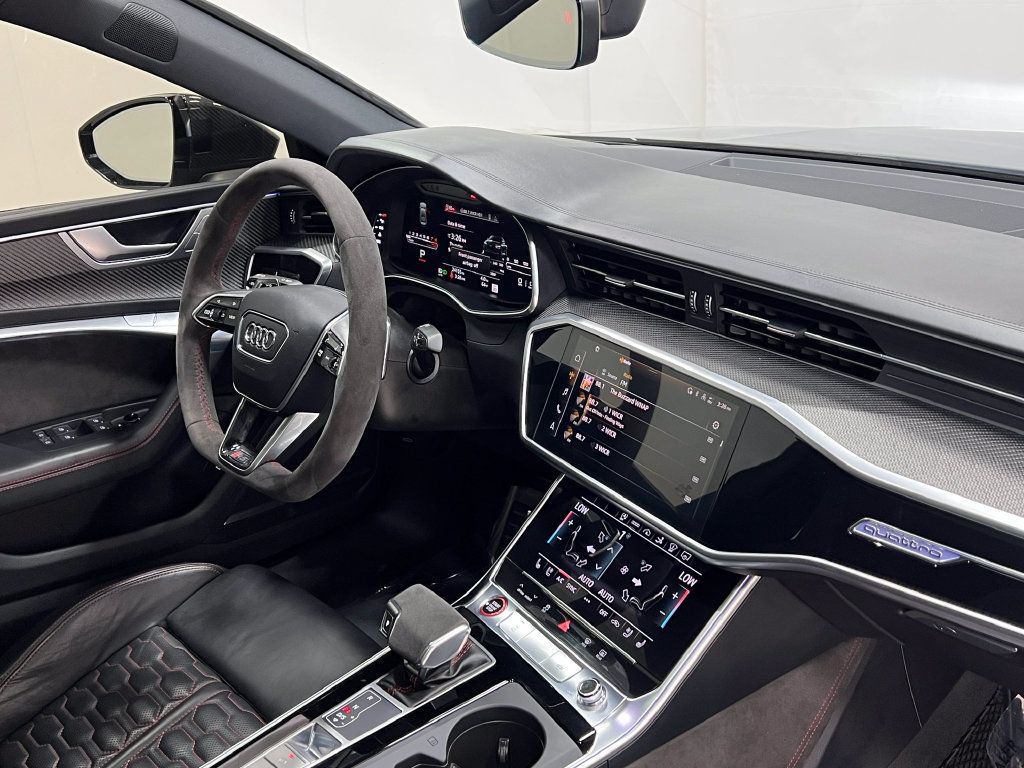 Used 2021 Audi RS 7 Sportback AWD/4WD image 21