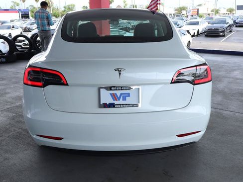 Used 2023 Tesla Model 3 Standard Range RWD image 6