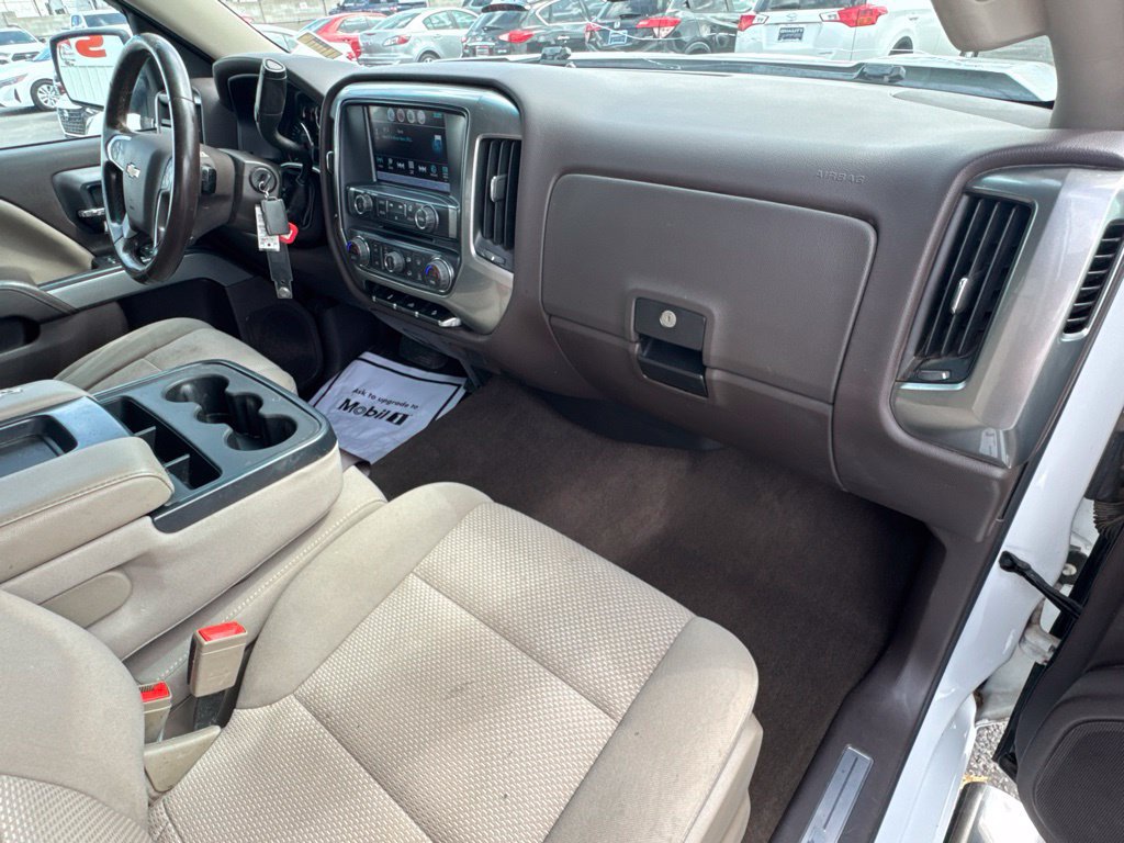 Used 2018 Chevrolet Silverado 1500 LT w/ All Star Edition AWD/4WD image 22