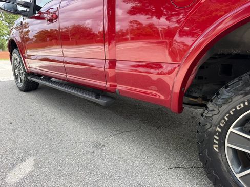 Used 2015 Ford F150 XLT w/ Equipment Group 302A Luxury AWD/4WD image 23