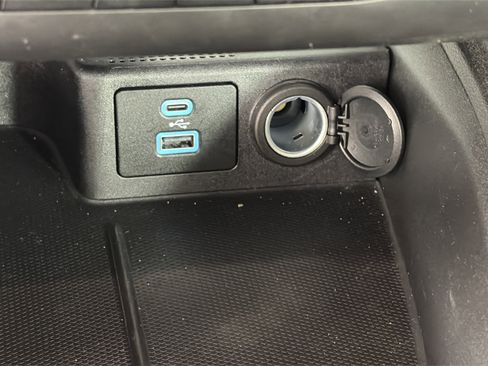 Used 2023 Ford Escape ST-Line image 24