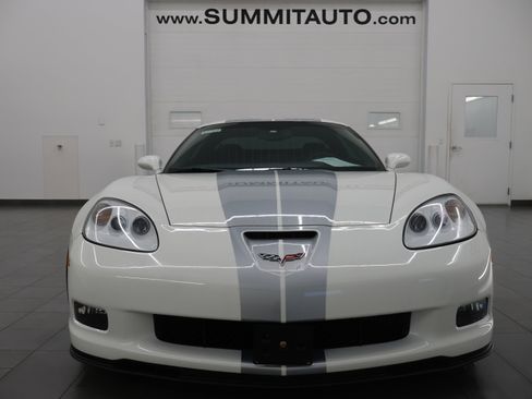 Used 2013 Chevrolet Corvette Grand Sport w/ 4LT Preferred Equipment Group RWD image 17