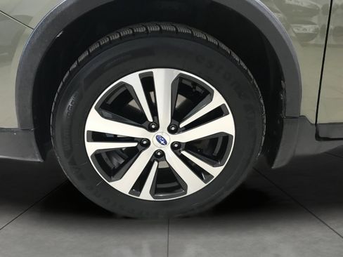 Used 2018 Subaru Outback 2.5i Limited image 4