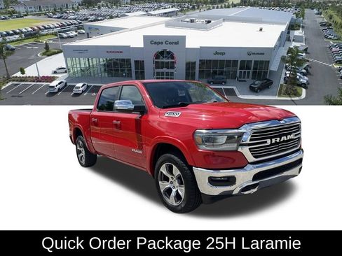 Used 2022 RAM 1500 Laramie AWD/4WD image 3