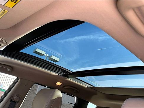 Used 2017 Hyundai Santa Fe Sport image 12