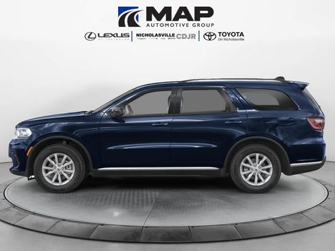Used 2025 Dodge Durango GT AWD/4WD image 3