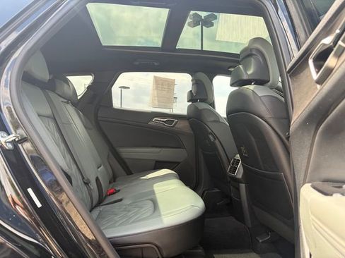 Certified 2023 Kia Sportage X-Line w/ X-Line Premium Package image 10