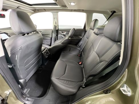 Used 2022 Subaru Forester Touring image 25