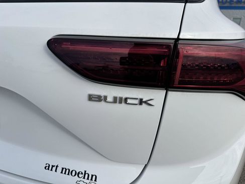 Used 2025 Buick Envision Sport Touring image 4