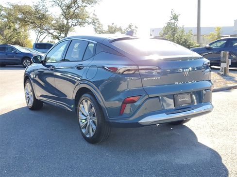 Certified 2024 Buick Envista Avenir image 6