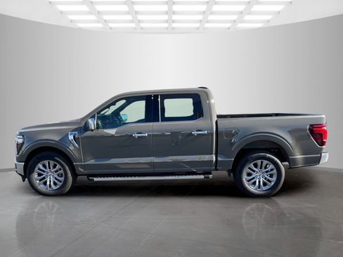 New 2026 Ford F150 Lariat w/ Equipment Group 501A Mid image 8