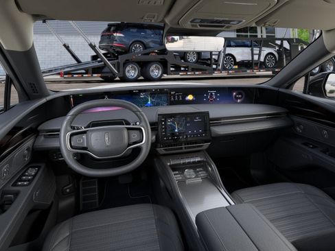 New 2026 Lincoln Nautilus Reserve w/ Jet Appearance Package AWD/4WD image 9