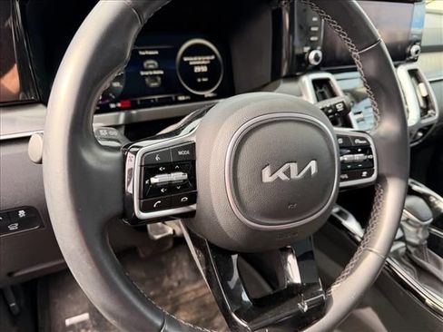 Used 2023 Kia Sorento SX image 24
