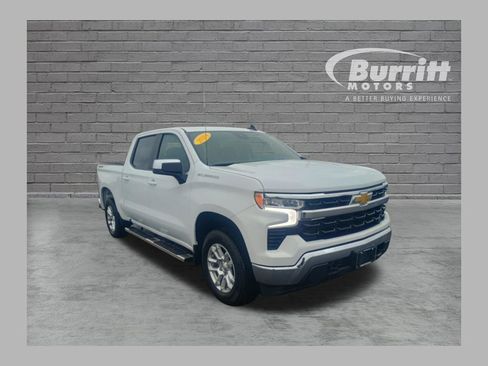 Used 2024 Chevrolet Silverado 1500 LT AWD/4WD image 1