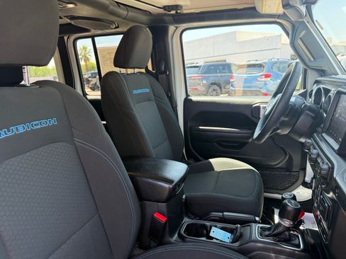 Used 2023 Jeep Wrangler Unlimited Rubicon 4xe AWD/4WD image 29