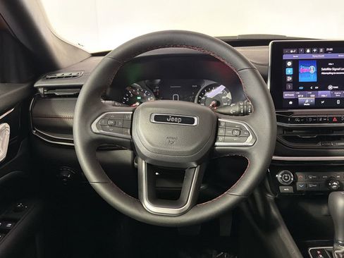 New 2026 Jeep Compass Trailhawk AWD/4WD image 28