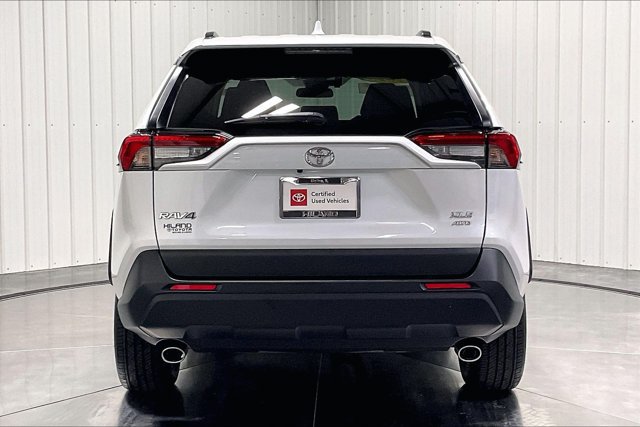 Certified 2023 Toyota RAV4 XLE Premium AWD/4WD image 4