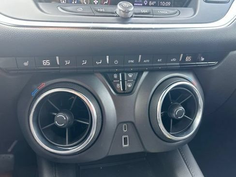 Used 2021 Chevrolet Blazer LT w/ Redline Edition FWD image 10