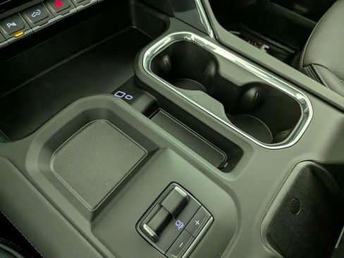 New 2025 GMC Sierra 3500 Denali w/ Denali Reserve Package image 26