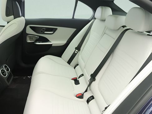 Certified 2024 Mercedes-Benz C 300 Sedan image 31