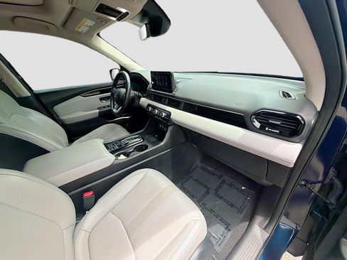 Used 2023 Honda Pilot Touring image 33