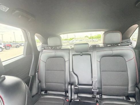 Used 2025 Ford Escape ST-Line FWD image 21