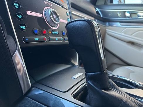 Used 2017 Ford Explorer Limited w/ Equipment Group 301A image 32