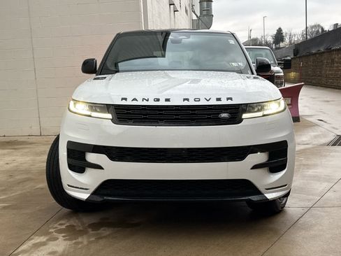 New 2026 Land Rover Range Rover Sport Dynamic SE image 2