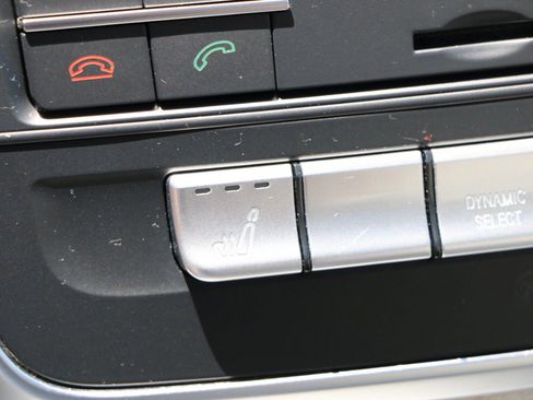 Used 2019 Mercedes-Benz GLA 250 image 25