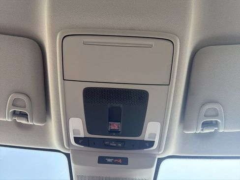 Used 2025 Honda Accord LX image 34