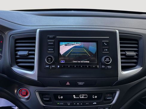 Used 2019 Honda Ridgeline Sport image 13