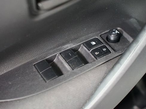 Certified 2024 Toyota Corolla LE image 28