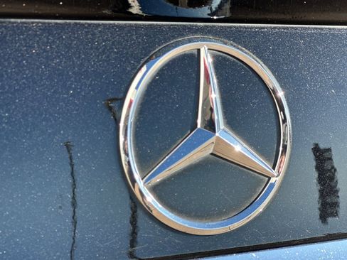 Used 2018 Mercedes-Benz E 300 image 34